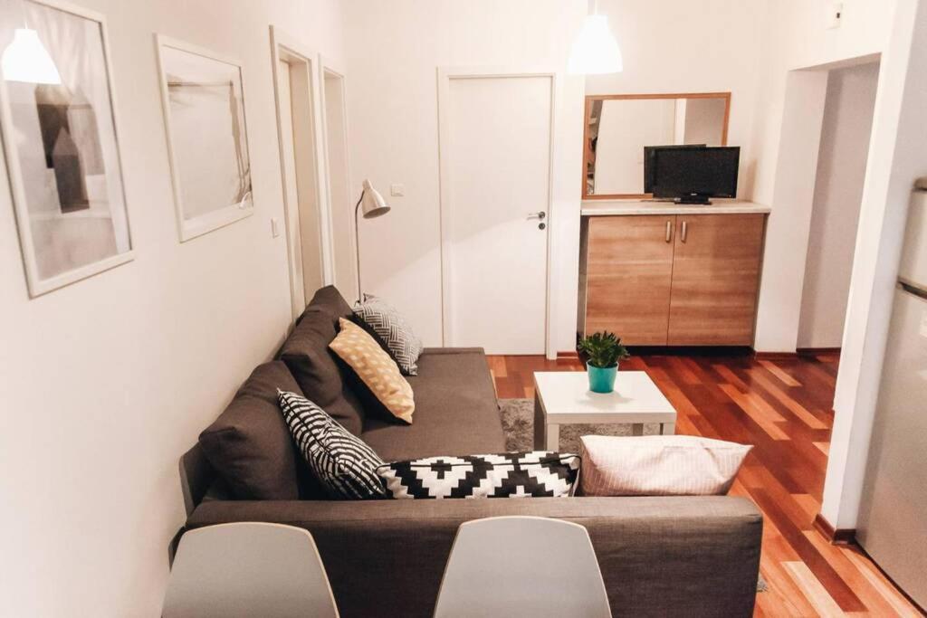 Cosy Apartment In A Quiet Neighborhood Zadar Buitenkant foto